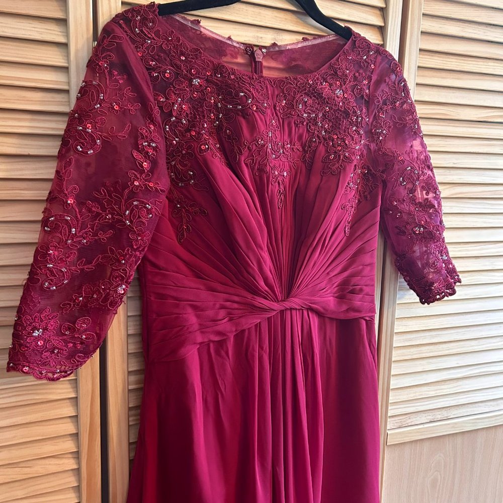 Azazie Red Mother of the Bride Dress size 4 - Picture 2 of 5